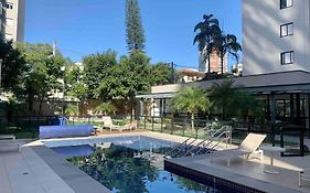 Studio moderno proximo a Av Paulista COM GARAGEM
